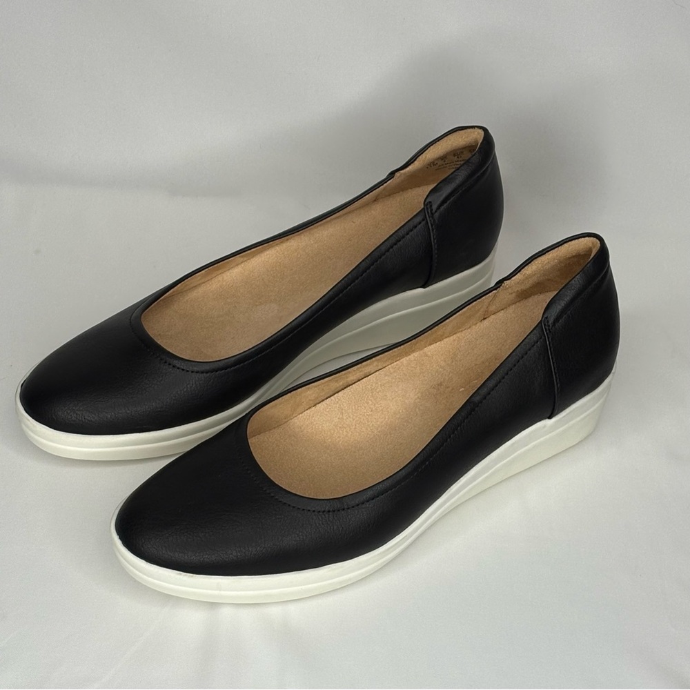Naturalizer Black & White Sam Slip-On Wedge Pumps, 11 - Picture 3 of 11